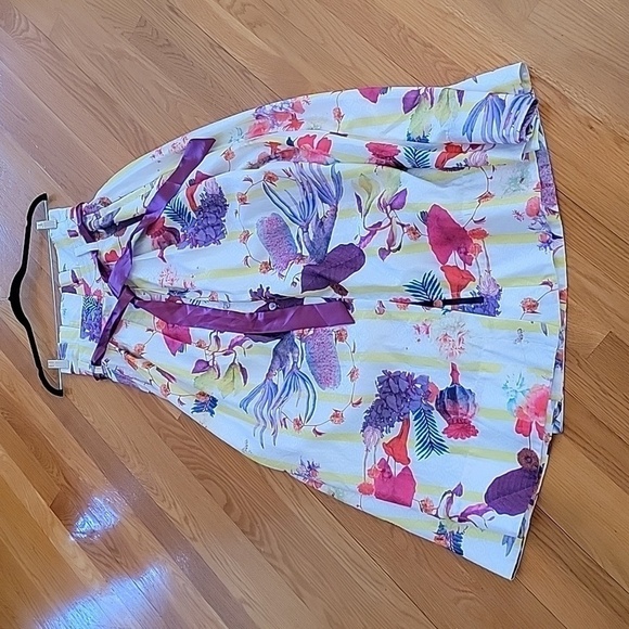 STUNNING GRACIA SPRING LONG MAXI SMALL SKIRT - Picture 1 of 5